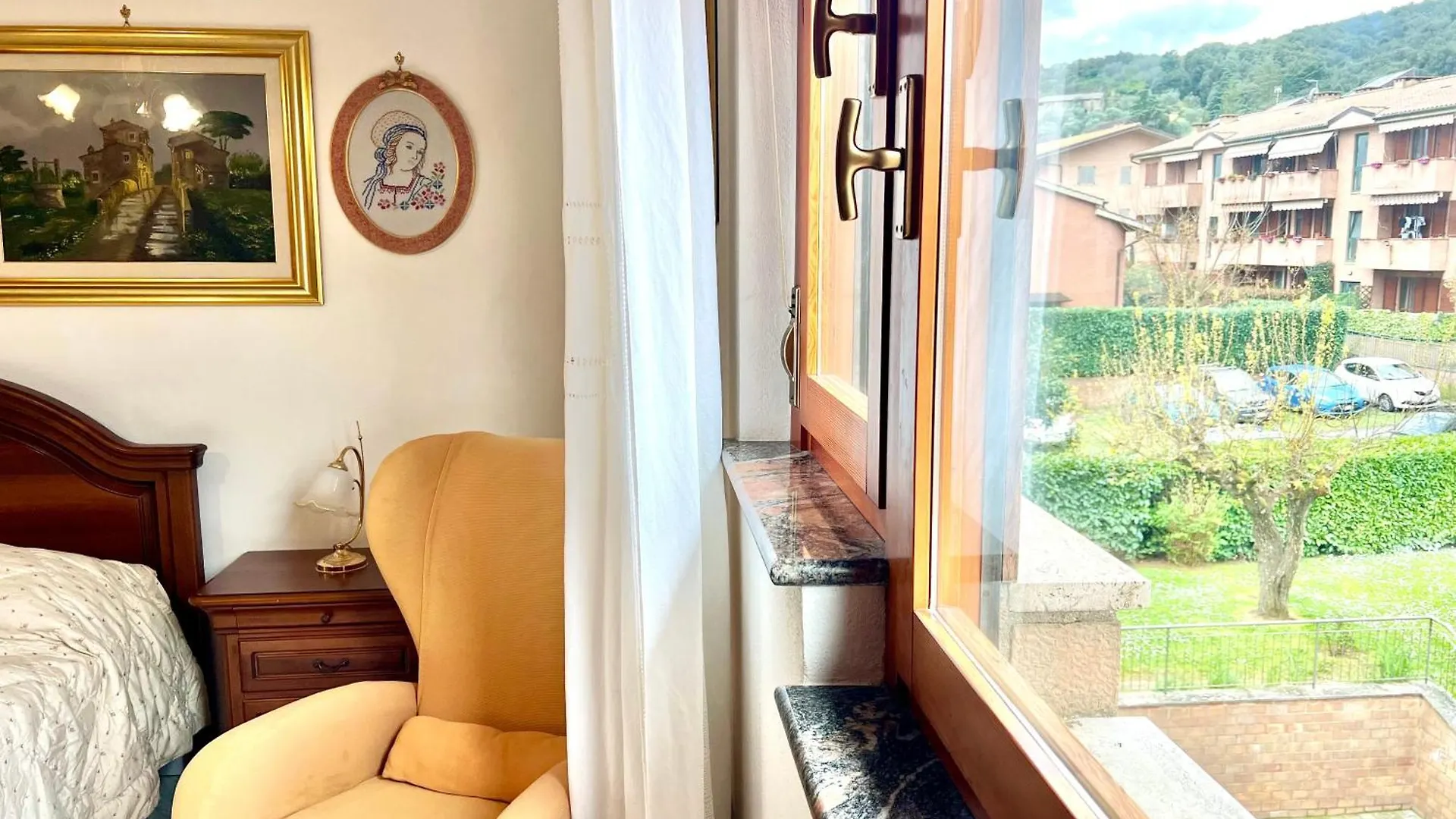 La Casa Di Luci Apartment Rosia