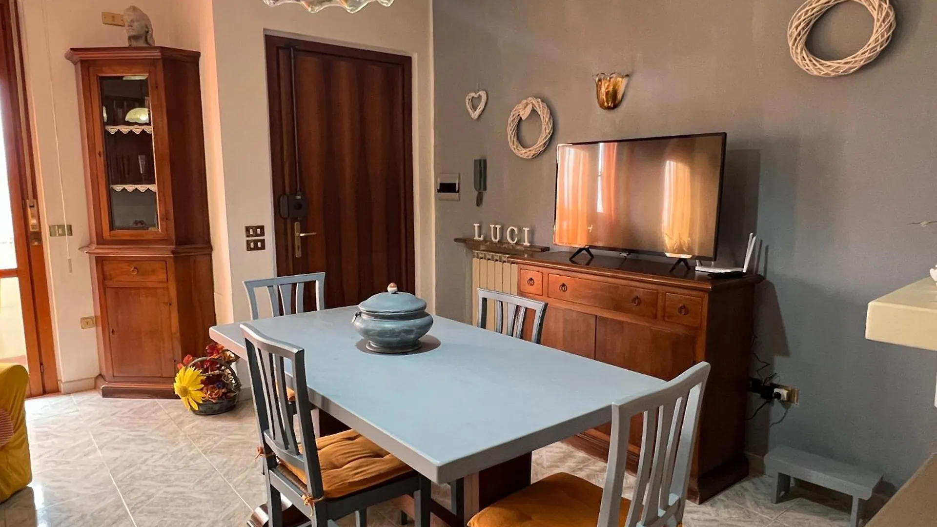 La Casa Di Luci Apartment Rosia