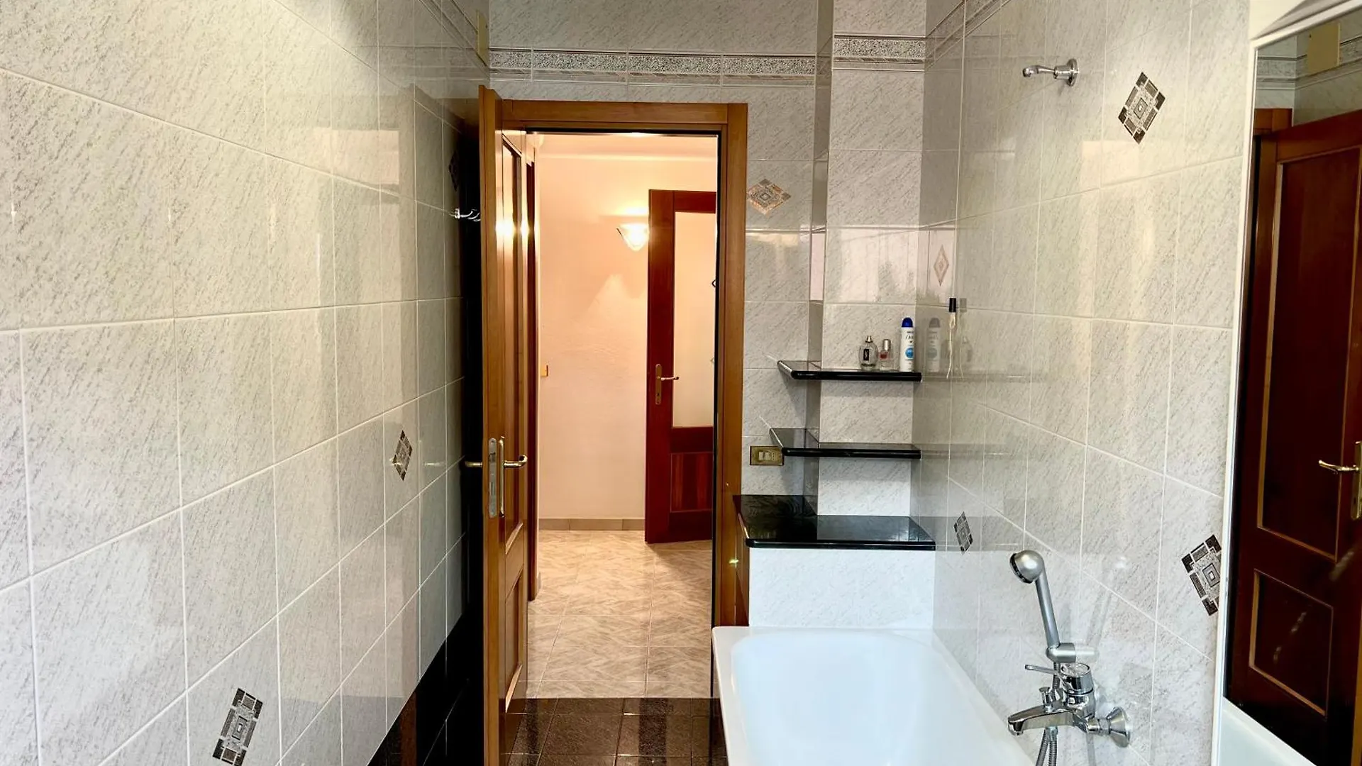 La Casa Di Luci Apartment Rosia